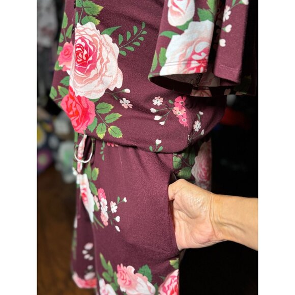 New LuLaRoe S Floral Burgundy/Pink Comfortable Romper Women V-Neck Short Sleeves - Picture 7 of 13